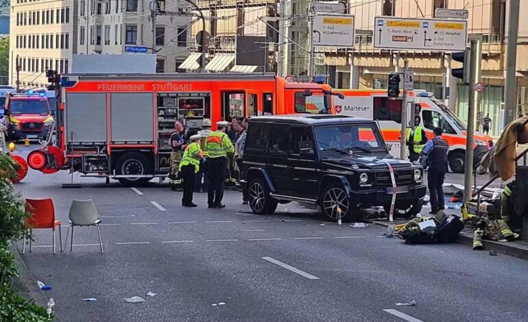 Al menos ocho personas heridas en un atropello múltiple en el centro de la ciudad alemana de Stuttgart