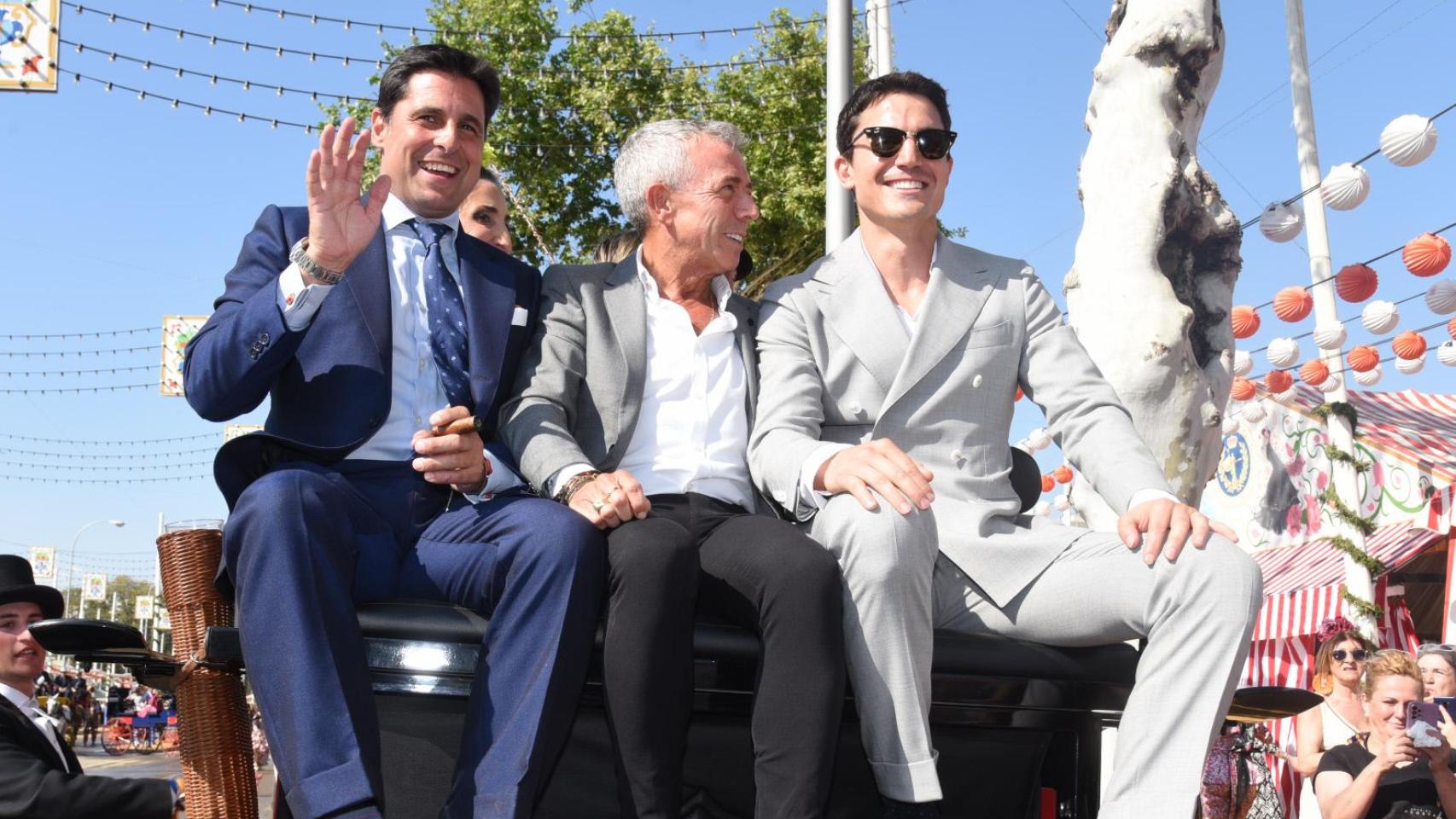estos son los famosos invitados, la calle y la localización exacta