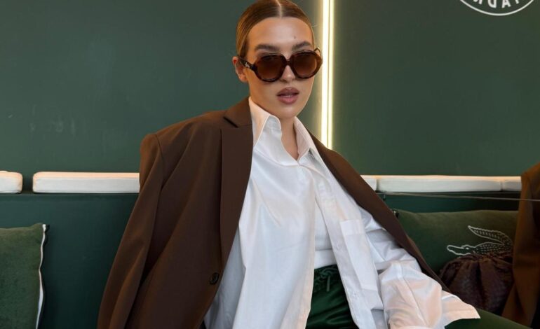 Mocasines con chándal, ¿sí o no? El ‘look’ de Alba Díaz en el que combina ambas tendencias