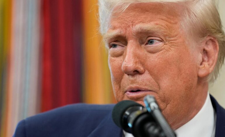 Trump da un paso más en su polémico programa de deportaciones masivas y planea enviar inmigrantes a Libia