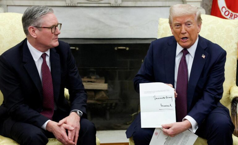 Trump anuncia un acuerdo comercial «completo y comprensivo» con Reino Unido sobre la guerra de aranceles