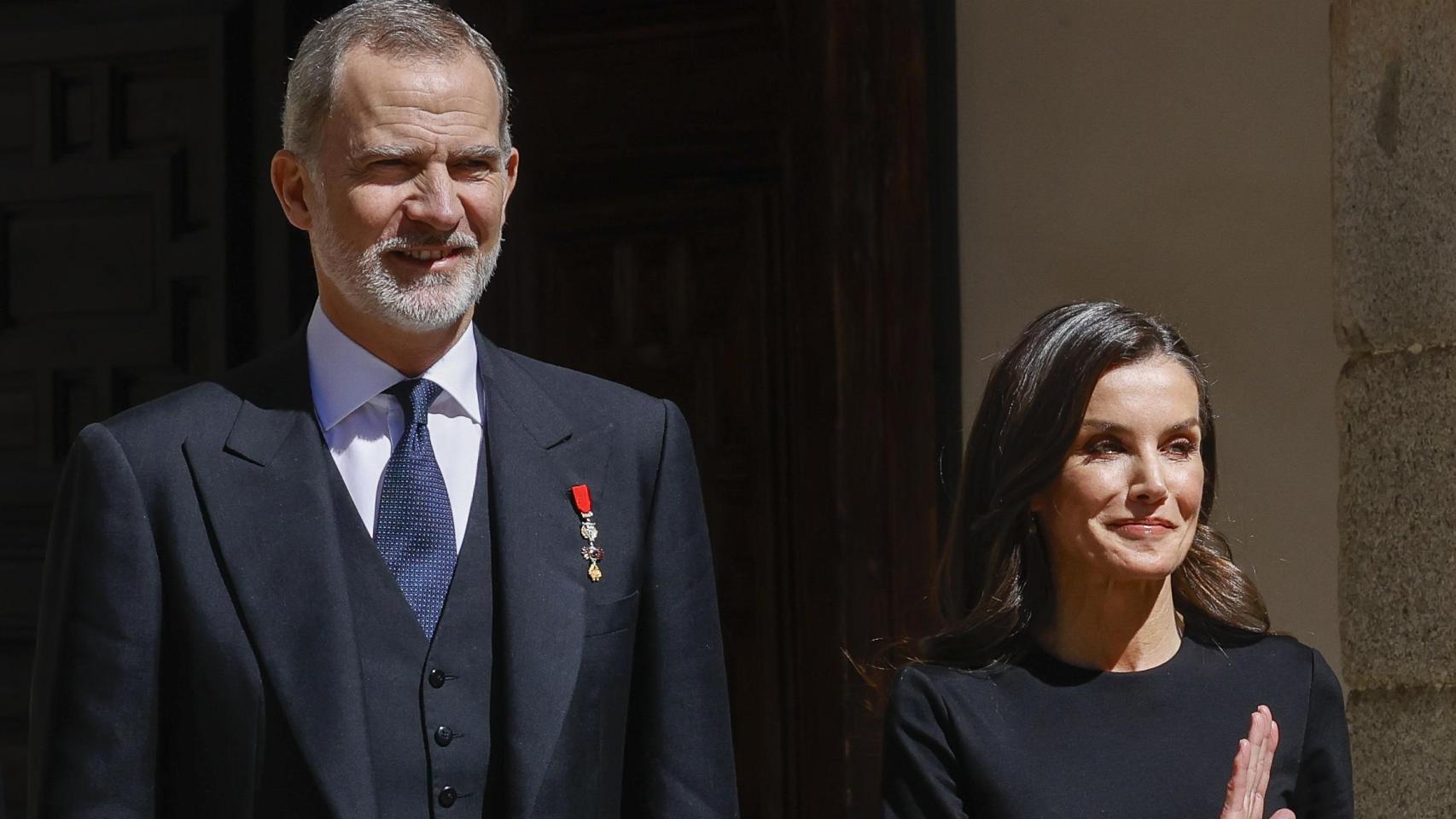 Felipe VI y Letizia modifican su agenda para asistir este próximo domingo a la misa de inicio del Pontificado de León XIV