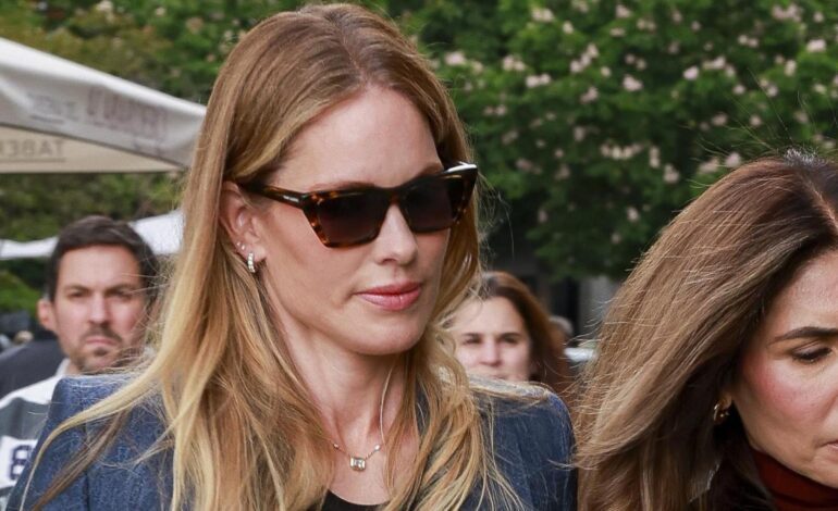 La discreta reaparición pública de Helen Svedin tras haberse puesto en entredicho su matrimonio con Luis Figo
