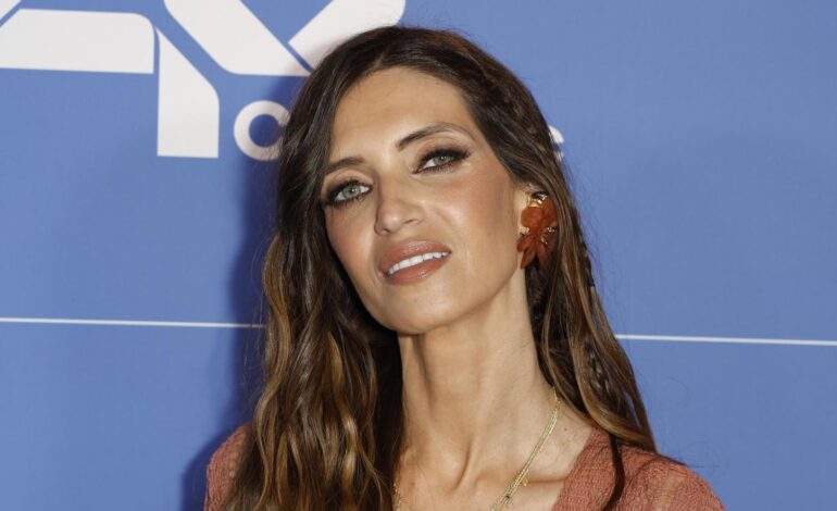 El vestido que Sara Carbonero escogió para celebrar los 10 años de éxitos de su firma de moda, Slowlove
