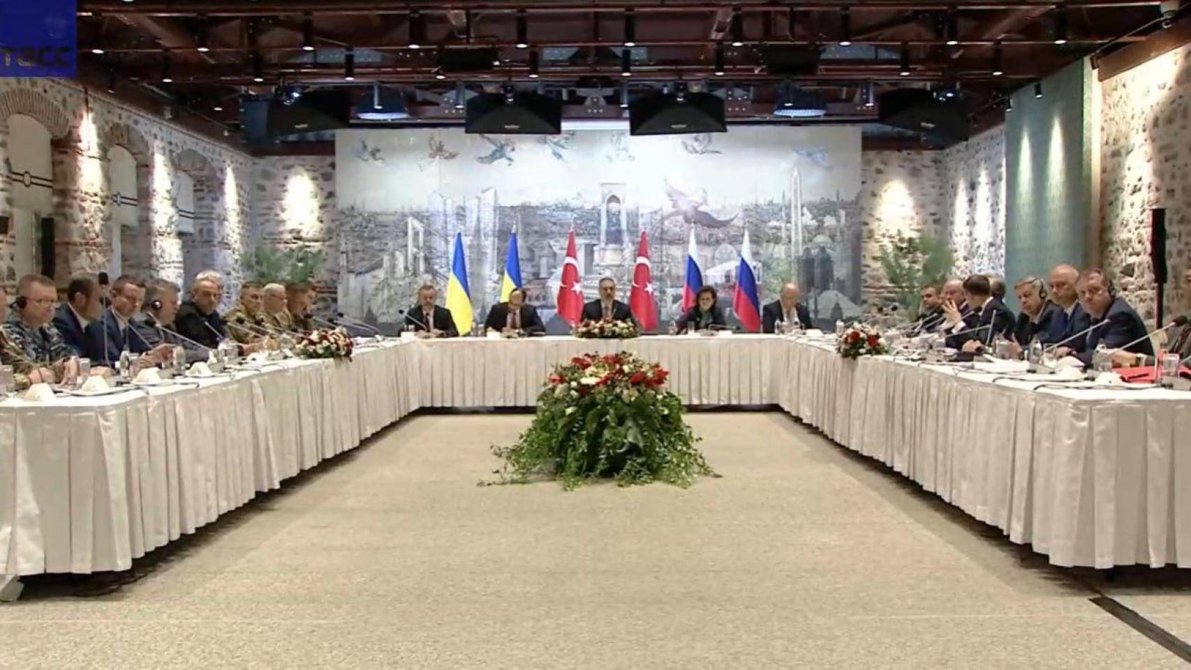 Los delegados de Ucrania y Rusia se reúnen para discutir las condiciones para una tregua por primera vez desde 2022