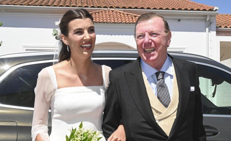 los famosos se dan cita en la elegante boda de Patricia, la hija de César Cadaval, en Sevilla