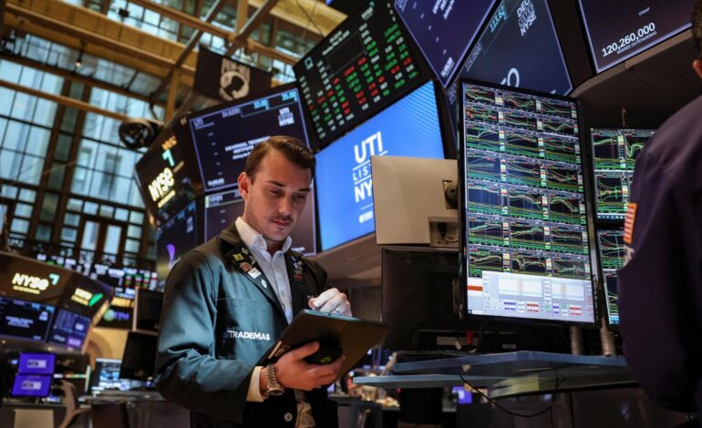 el Dow Jones intenta recuperar los 42.000 puntos