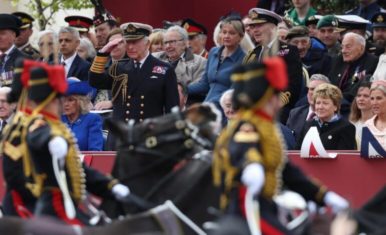 El Reino Unido rinde homenaje a sus veteranos en el 80 aniversario del fin de la Segunda Guerra Mundial