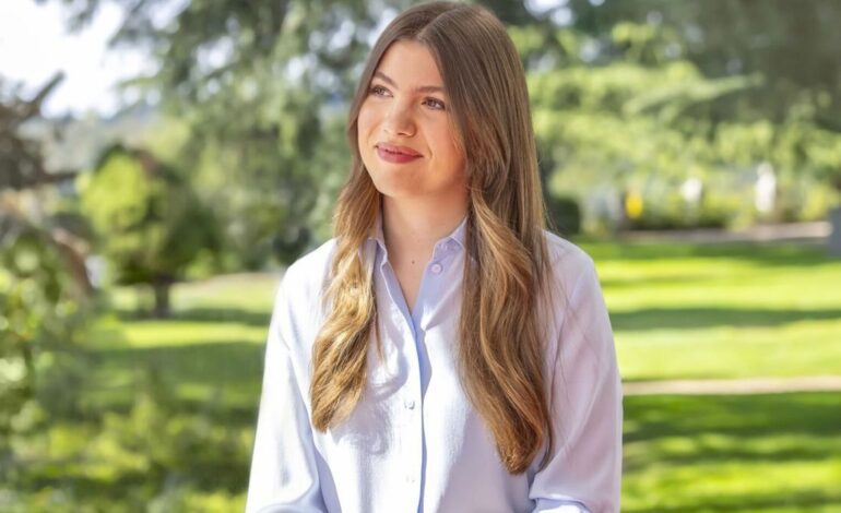 La condecoración concedida por el Rey Felipe VI a la Infanta Sofía por su 18 cumpleaños: «Muestra de aprecio a mi hija»
