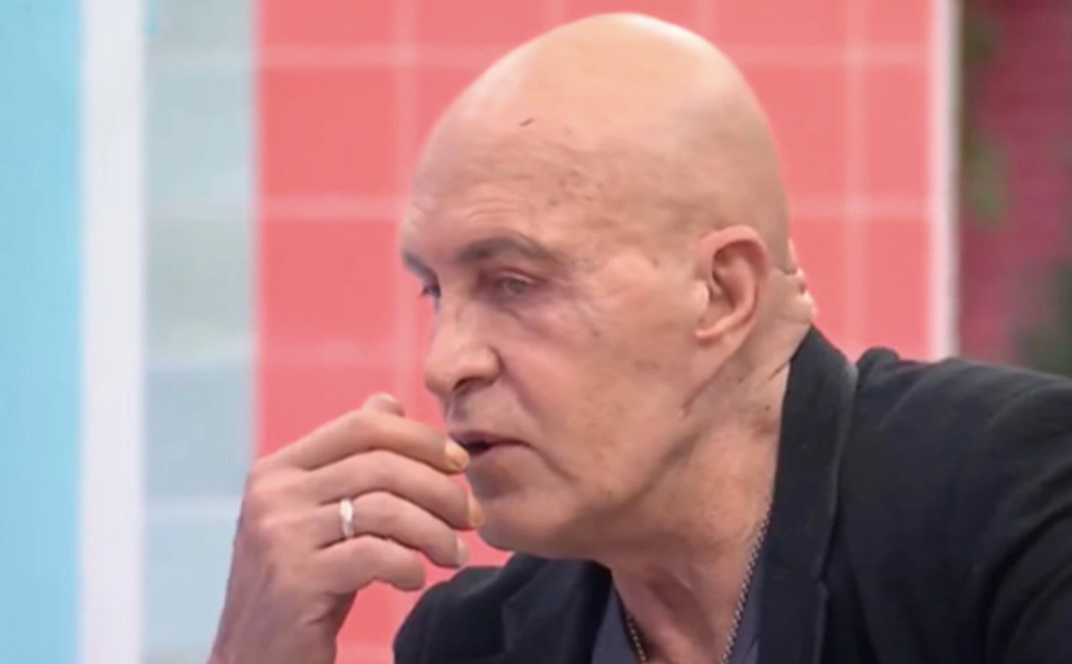 Kiko Matamoros cuenta el motivo por el que tuvo que ser intervenido y del que todavía se recupera: «Estaba fastidiado»