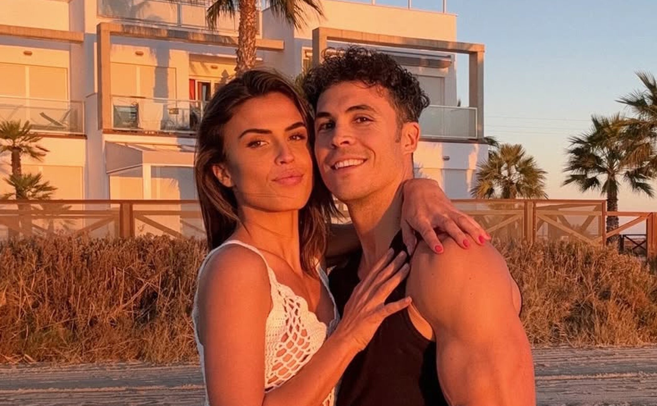Sofía Suescun y Kiko Jiménez sufren un accidente de tráfico: «Ha sido un golpe muy seco»