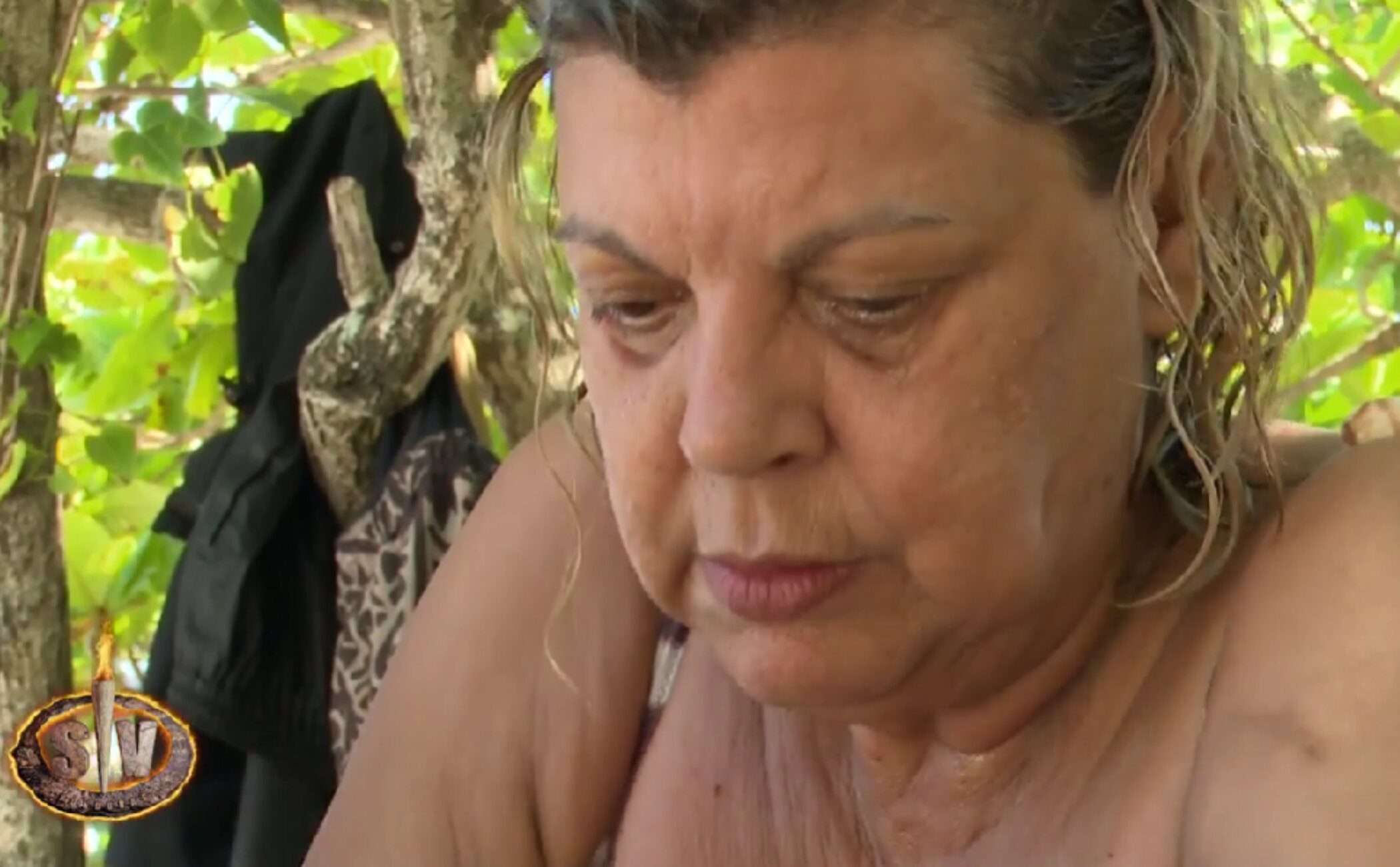 Terelu Campos rompe a llorar tras superar un reto en ‘SV 2025’: «Me estoy dejando las tetas aquí»