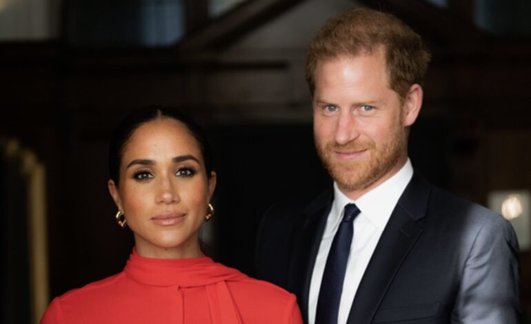 Meghan Markle sorprende con un mural íntimo y para celebra su amor con el Príncipe Harry: «Siete años de historias»