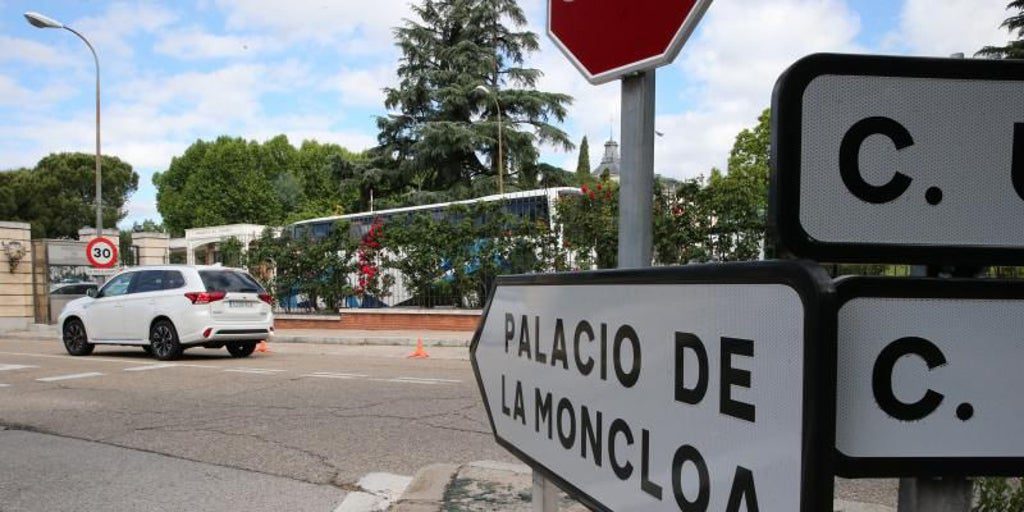Los funcionarios llevan la protesta por los salarios a Moncloa