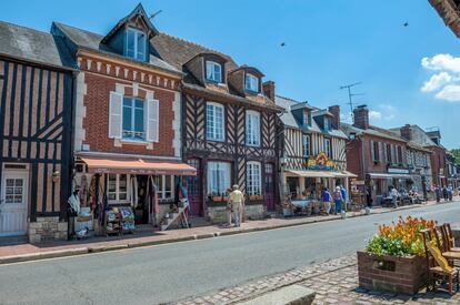 Arquitectura típica del pueblo de Beuvron-en-Auge.
