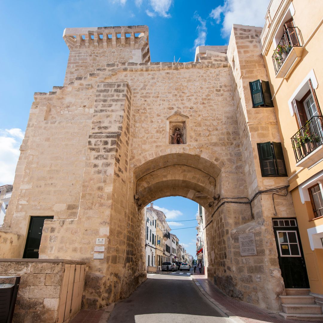 Portal Sant Roc, Mahón, Menorca