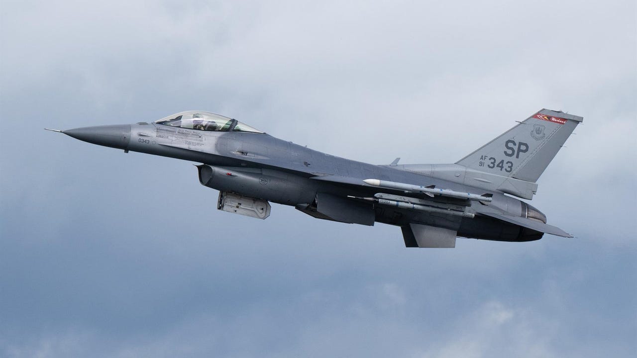 La República Checa entrenará a los militares ucranianos que pilotan los aviones estadounidenses F-16