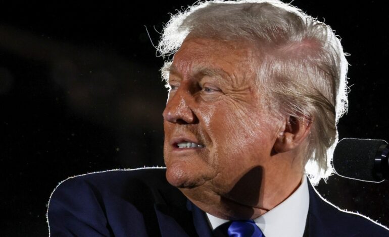 Trump acepta a regañadientes la decisión del Supremo sobre sus expulsiones de migrantes