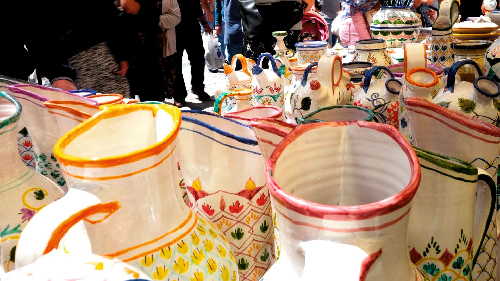 Feria de Cacharrería en la Plaza de Las Comendadores, Madrid
