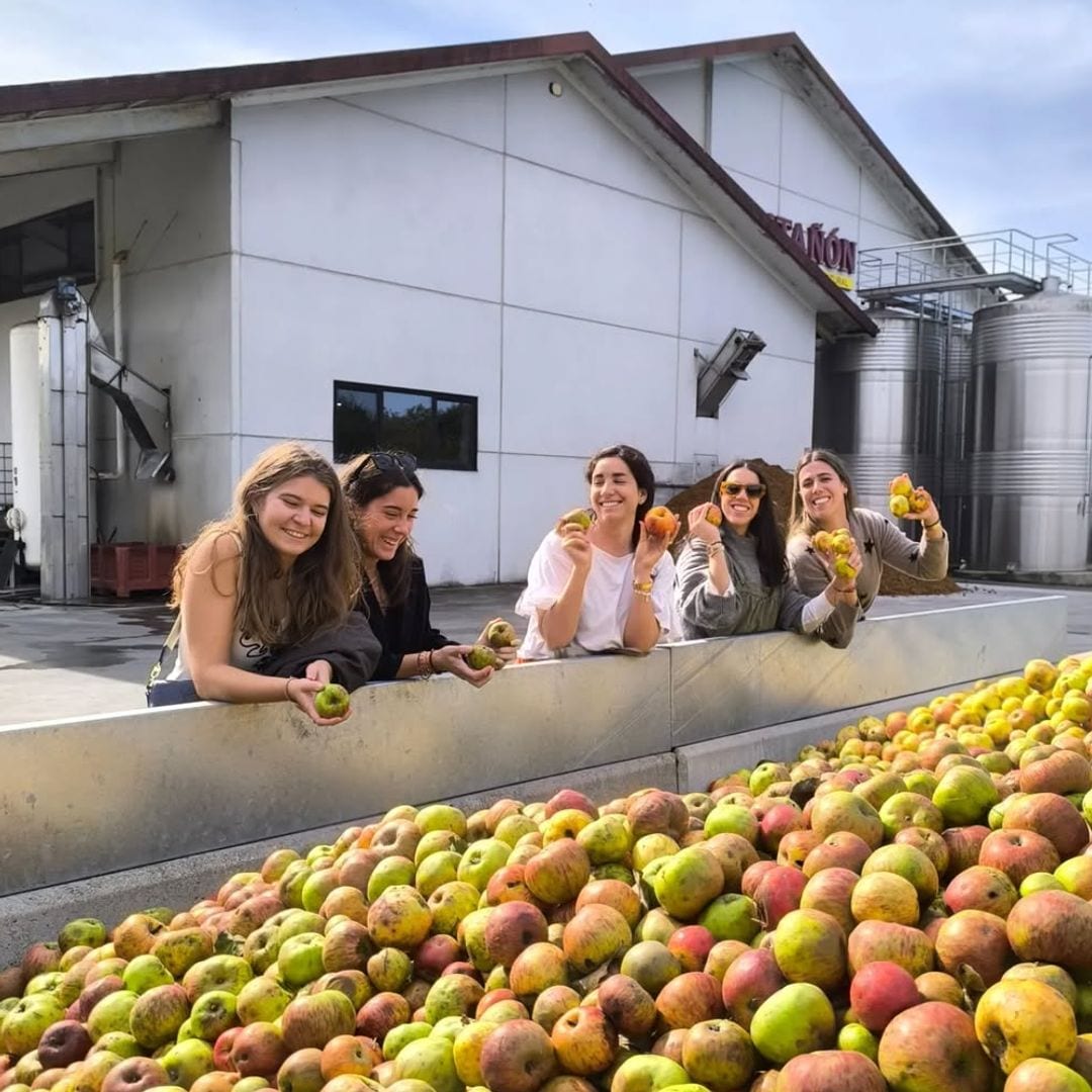 Visita a Sidra Castañón, Asturias