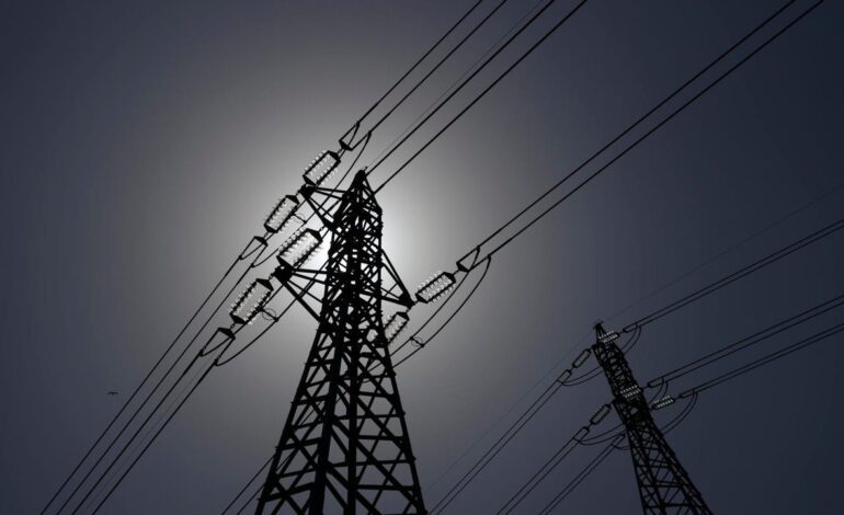 Un apagón eléctrico deja sin suministro a miles de personas en La Palma