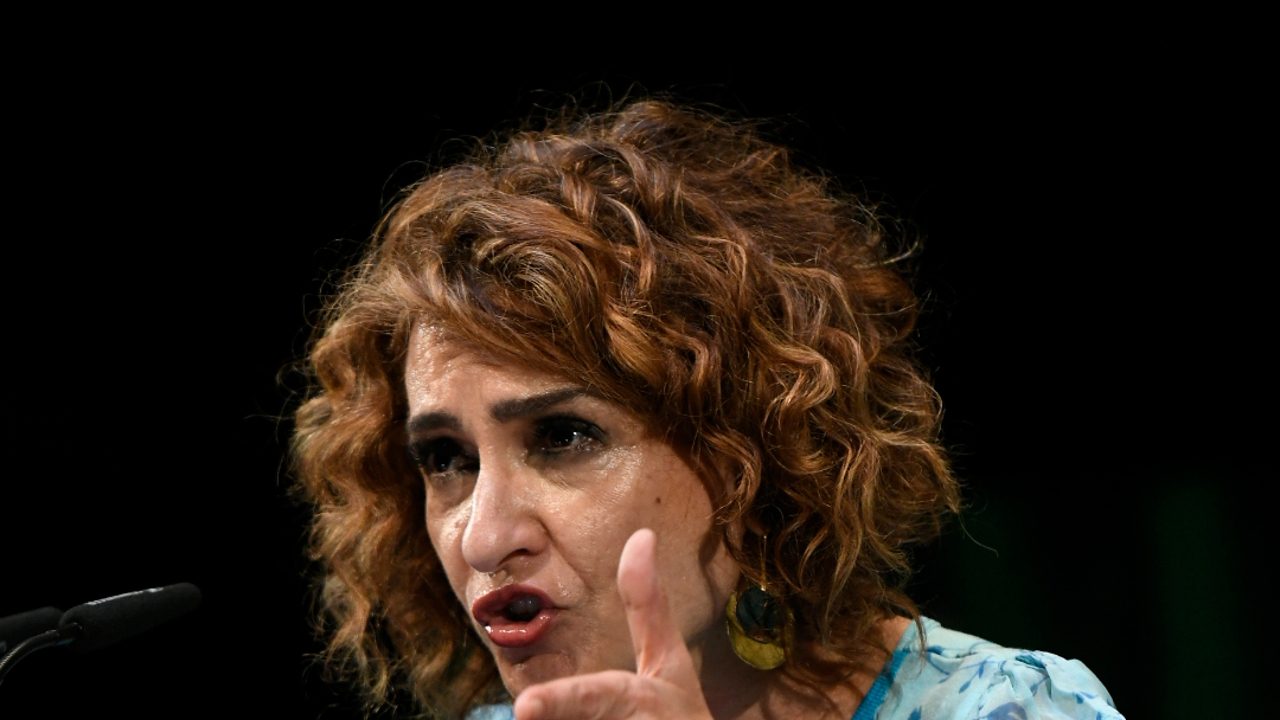 Hacienda exigirá a la banca mediante una orden ejecutiva que abone el «impuestazo» de 2024