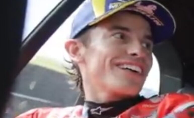 La genial conversación entre los Márquez y Aldeguer tras la ‘sprint’ de GP de Francia: «Te la has jugado…»