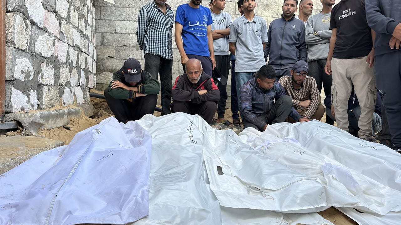 Un centenar de muertos en Gaza por ataques de Israel a lo largo del día