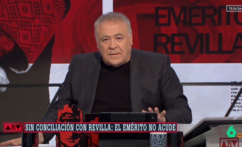 La estrategia del emérito es un poco delirante y desconcertante, es evidente que hizo lo que hizo