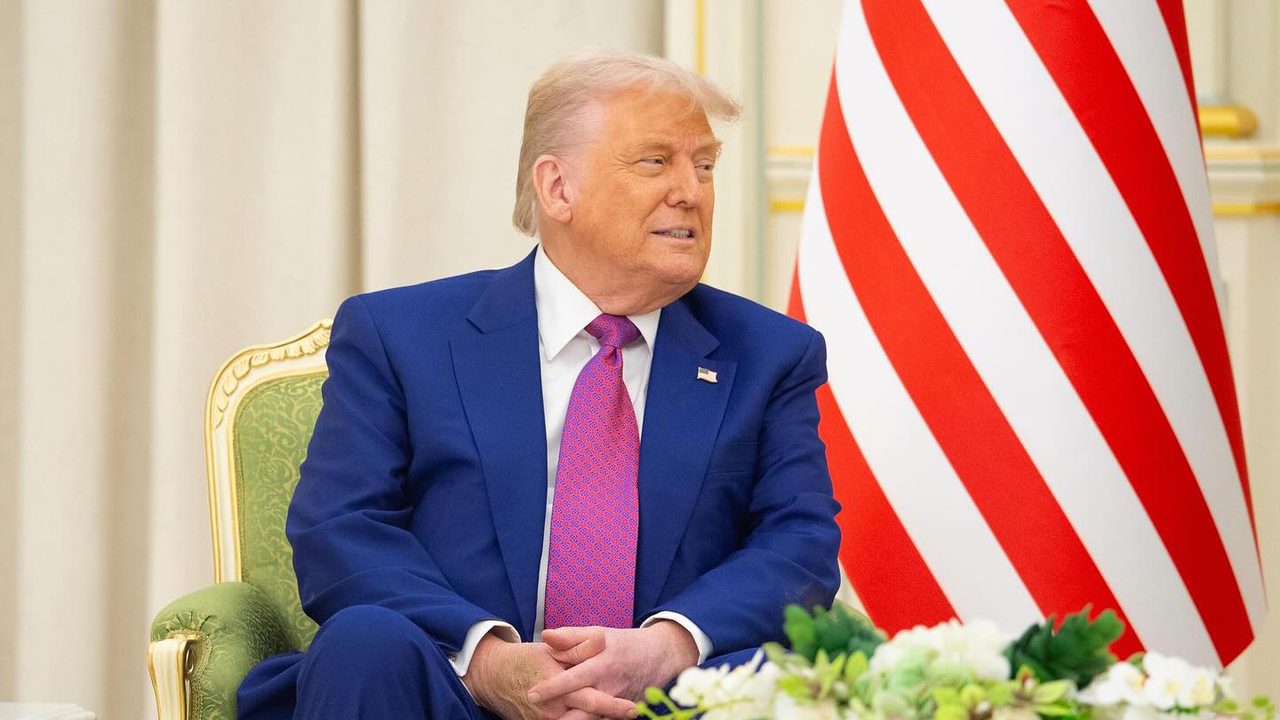 El Tribunal Supremo de EEUU falla en contra de Trump y bloquea su ley que permite acelerar la deportación de migrantes