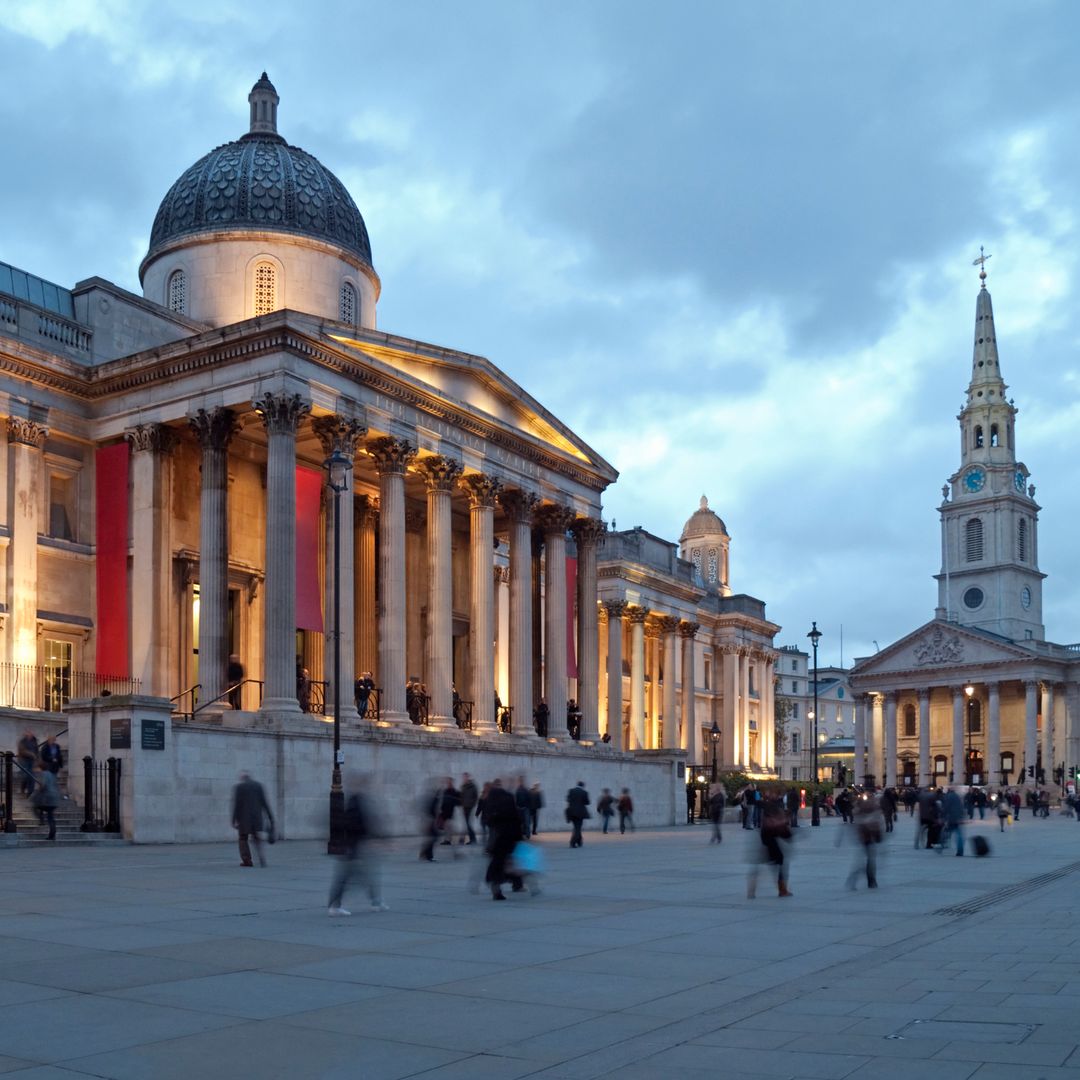 Galería Nacional y la Iglesia de Saint-Martin, Trafalgar Squarelondres