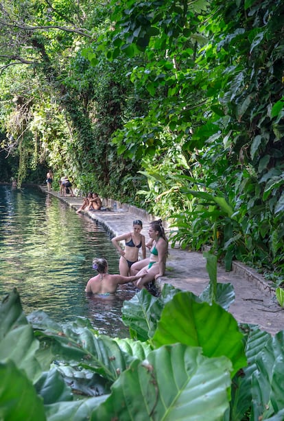 El ojo del agua, una fuente natural con propiedades medicinales en la isla de Ometepe.