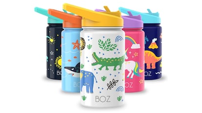 Botella de almacenamiento de agua fría diseñada para usar niños pequeños.