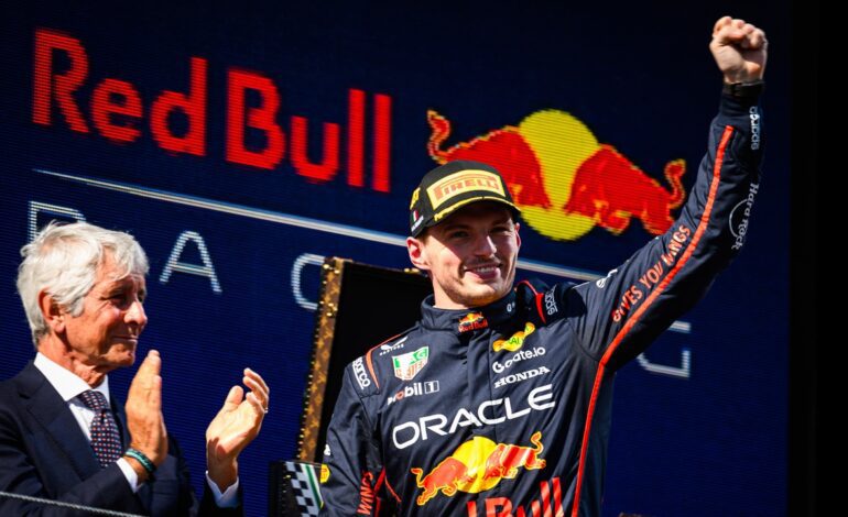 Los expertos de la F1 alucinan con la actuación de Verstappen: ¡Sainz y Alonso, en el top 10!
