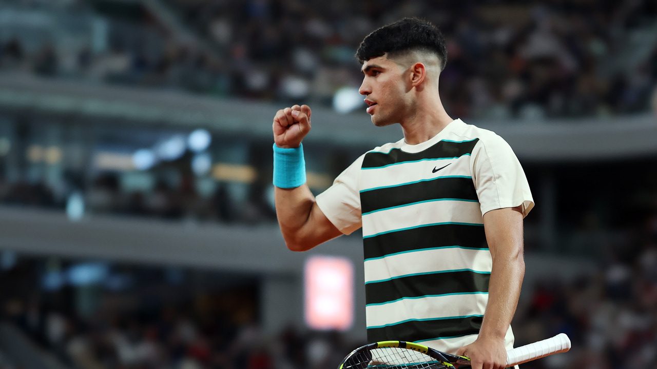 atención a la barbaridad de Carlos Alcaraz en Roland Garros