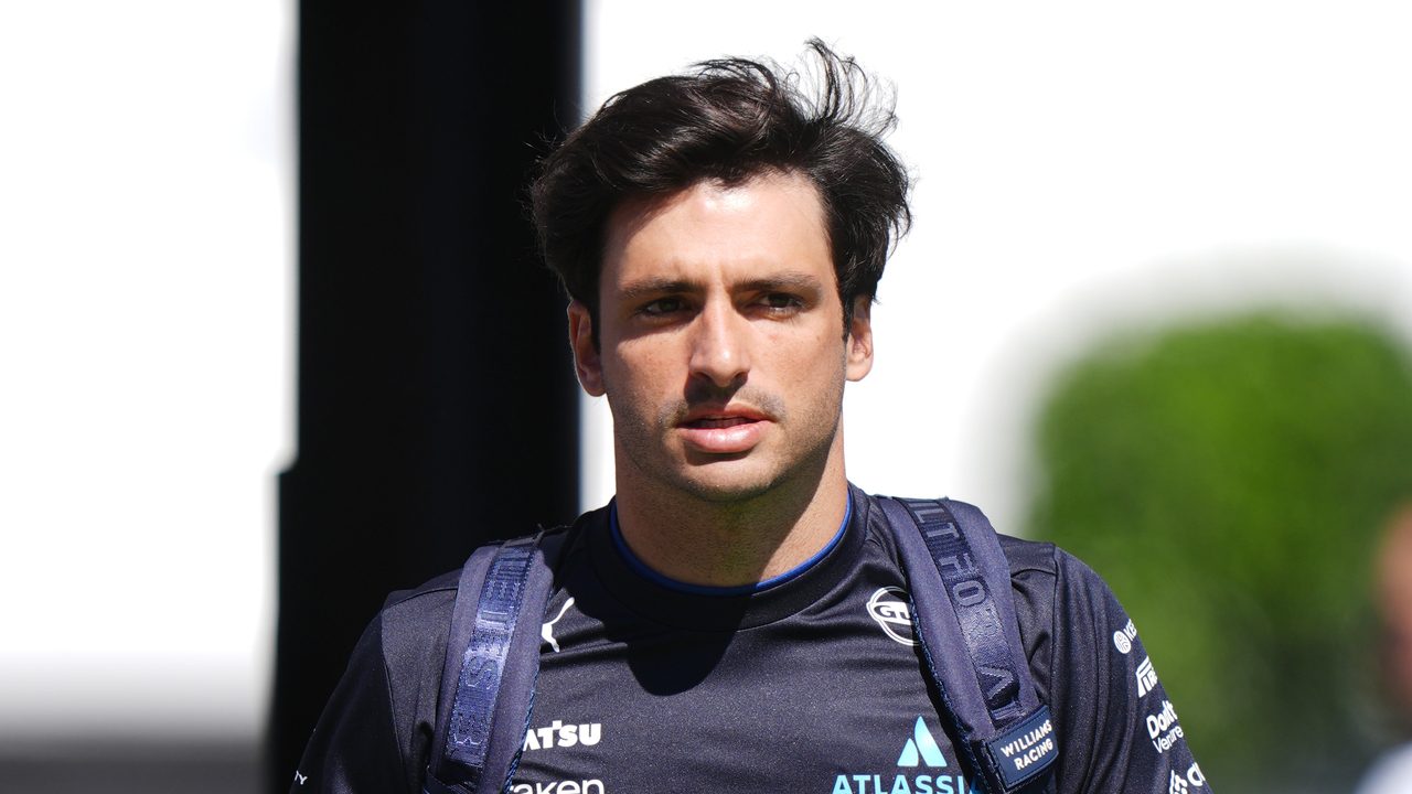 Un experto de la F1 no entiende lo que Red Bull ha hecho con Carlos Sainz: «Se han equivocado»