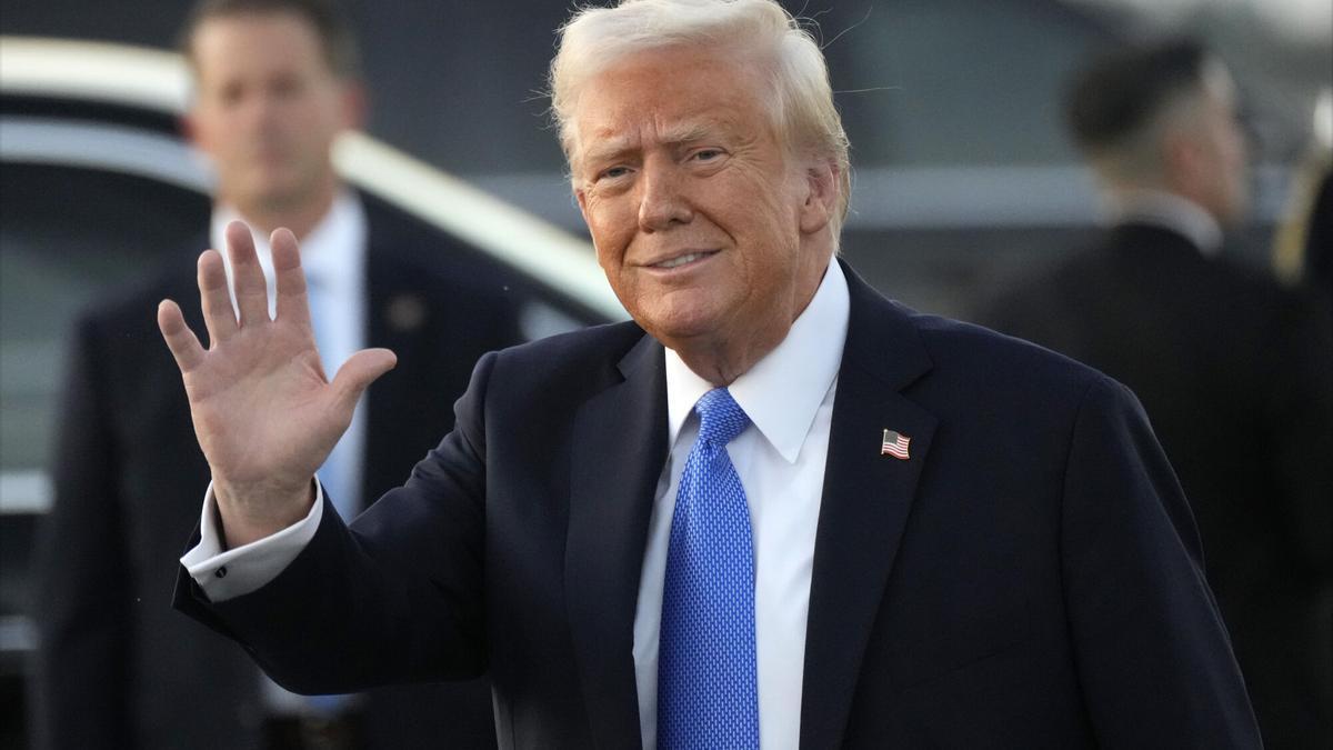Trump acoge a afrikáners como refugiados en EEUU alegando «racismo contra blancos»