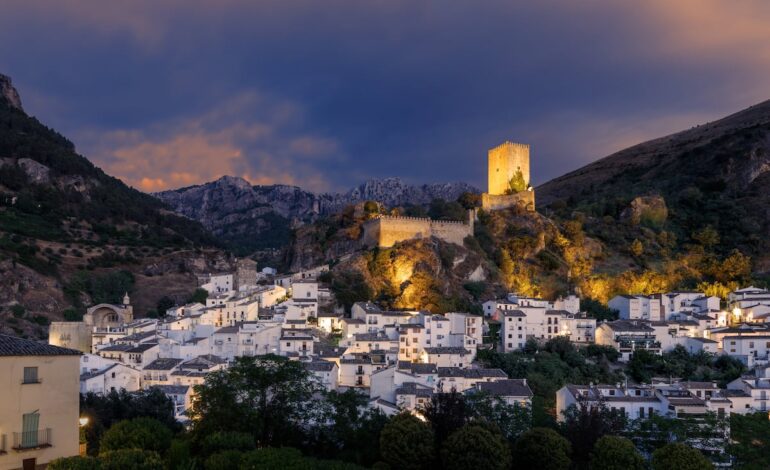 Del poblado íbero de Puente Tablas a las Caras de Bélmez: entre leyendas, rituales y misterios en la provincia de Jaén | Escapadas por España | El Viajero