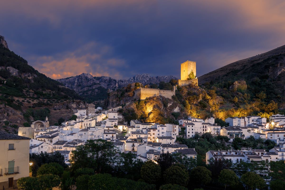 Del poblado íbero de Puente Tablas a las Caras de Bélmez: entre leyendas, rituales y misterios en la provincia de Jaén | Escapadas por España | El Viajero