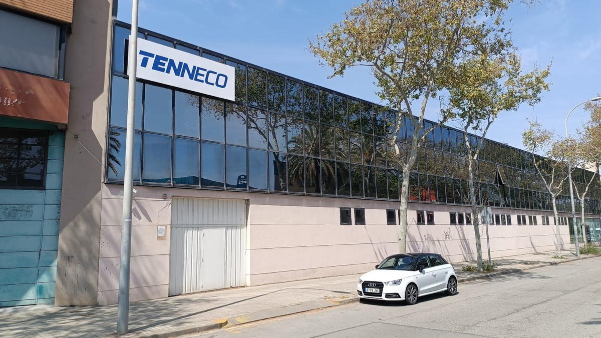 Las acusaciones de contaminación en Tenneco derivan en despidos y una huelga indefinida