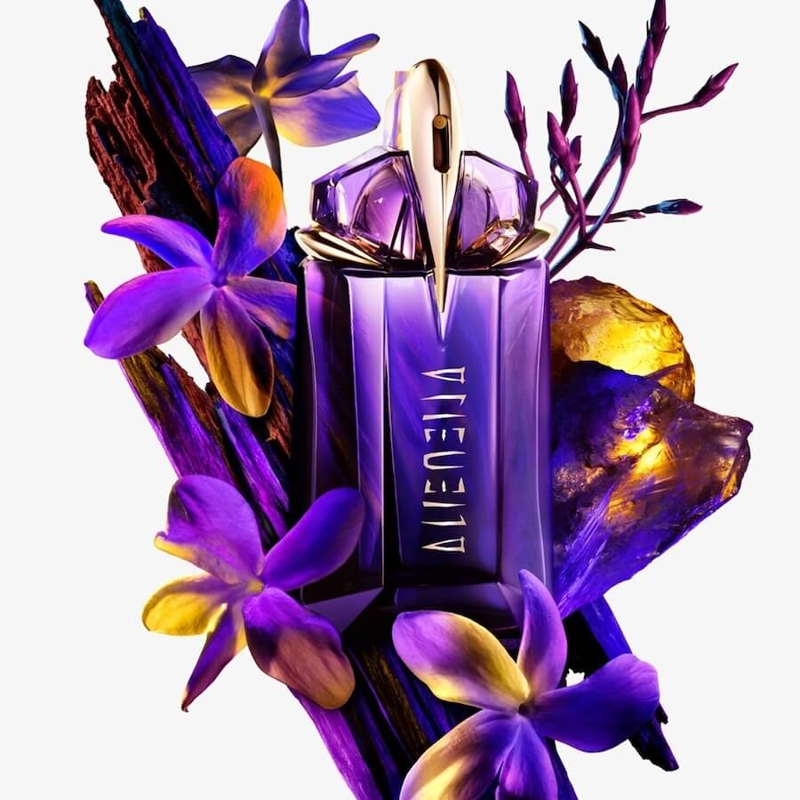 También lo ha usado: el perfume 2000 que se ha vuelto viral y ha agotado estantes