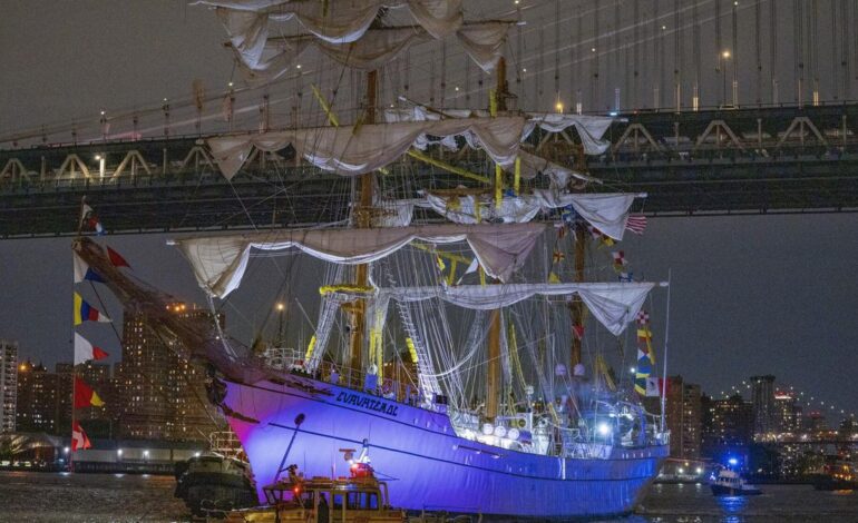 El origen vasco del buque escuela mexicano que chocó en el puente de Brooklyn