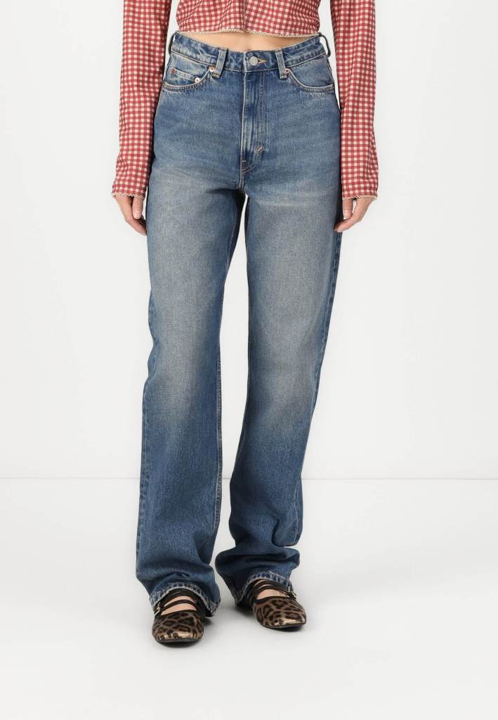 50 años después, esta legendaria compañía se retira con estos jeans que ya agotan sus últimas unidades