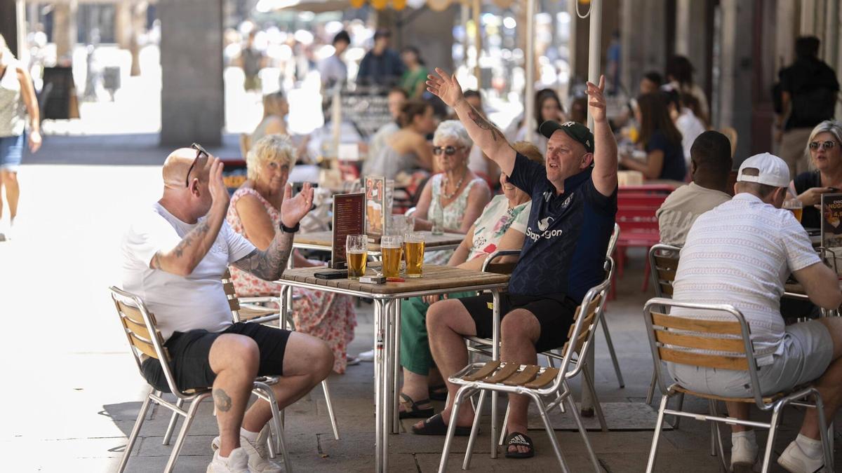 Viajar o ir de hotel estas vacaciones será cerca de un 17% más caro que en 2024