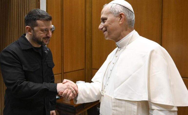La diplomacia vaticana vuelve al terreno de juego en Ucrania con el papa León XIV