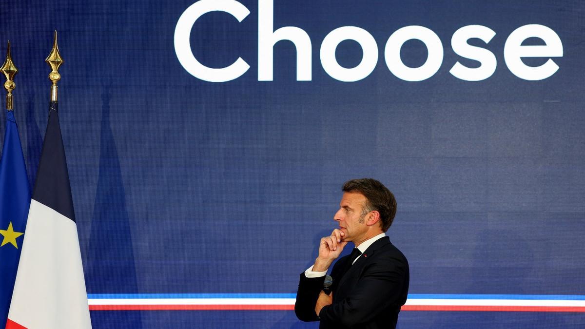 Macron consigue 20.000 millones de euros en inversiones extranjeras para una Francia en crisis