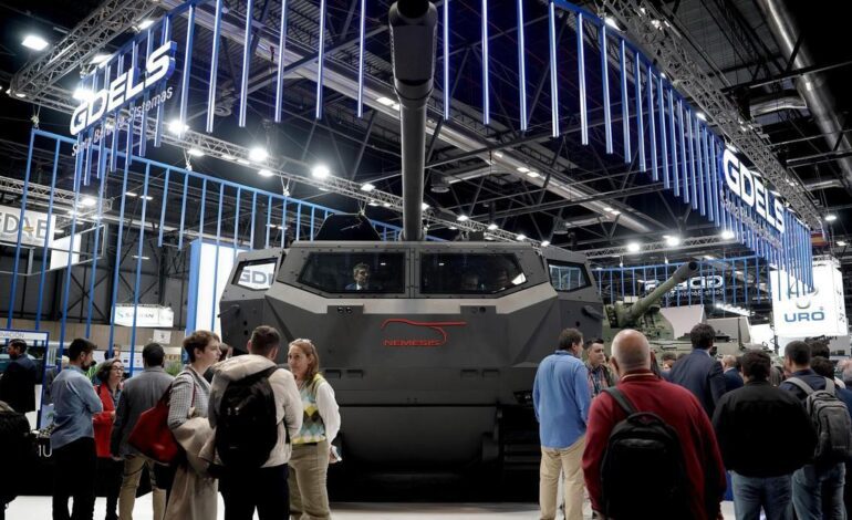 El Ejército baraja la opción del obús gigante Némesis de Santa Bárbara para renovar su artillería móvil
