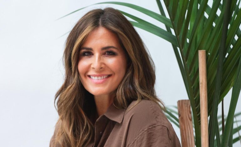 Nuria Roca publica en redes una cariñosa foto de Juan del Val con su hija, Olivia, y la elimina poco después