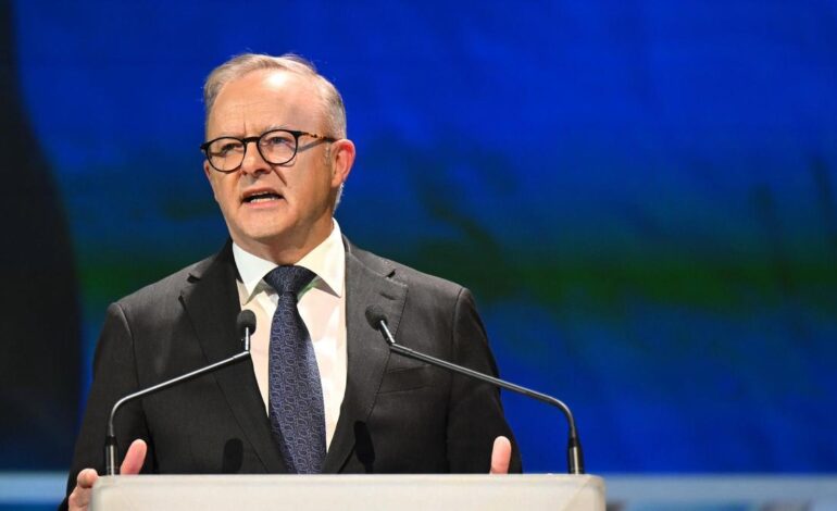 Albanese jura cargo en Australia para un segundo mandato con un gabinete continuista