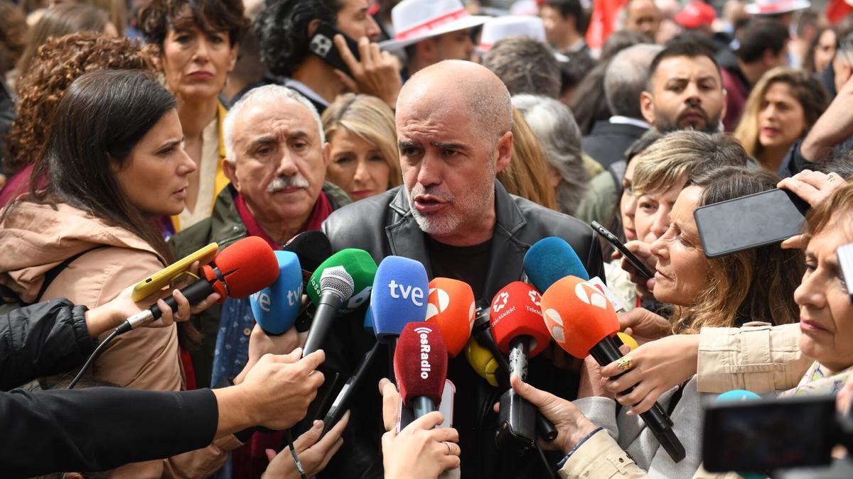 Hacen política jodiendo al personal